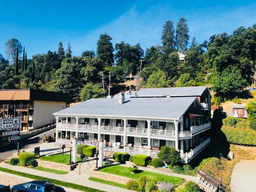 Gunn House Hotel ソノラ エクステリア 写真